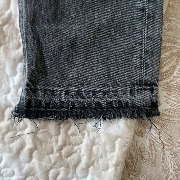 PAIGE Women's Sarah Straight Ankle Jeans with Undone Hem size 25 - Picture 4 of 7